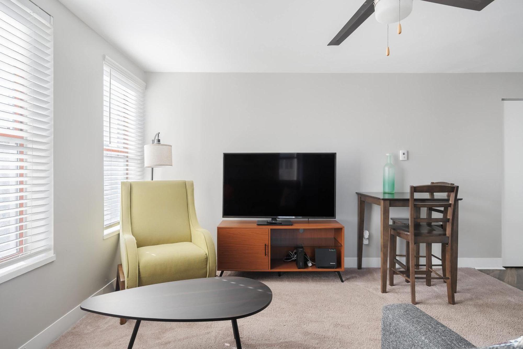 Modern Mass Ave 1Br Apartment With Kitchen Indianapolis Esterno foto