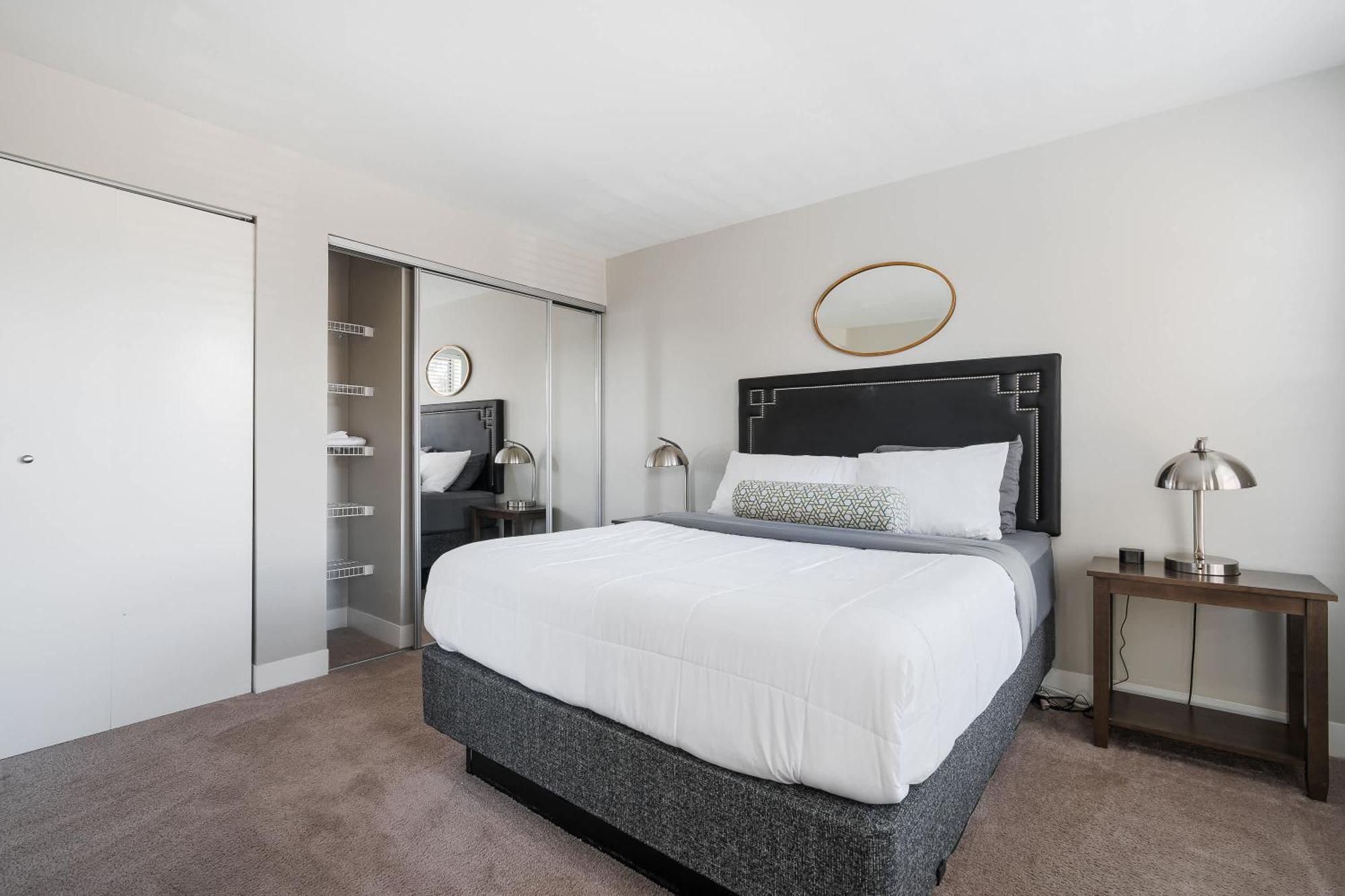 Modern Mass Ave 1Br Apartment With Kitchen Indianapolis Esterno foto